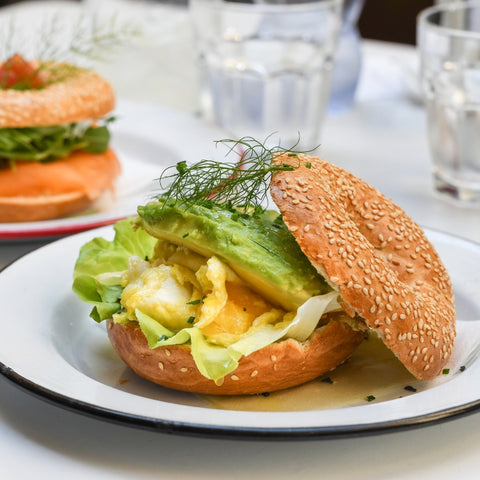 Délices Low Carb - Bagel keto sans gluten au sésame (2 X 75 g) - Délices Low Carb